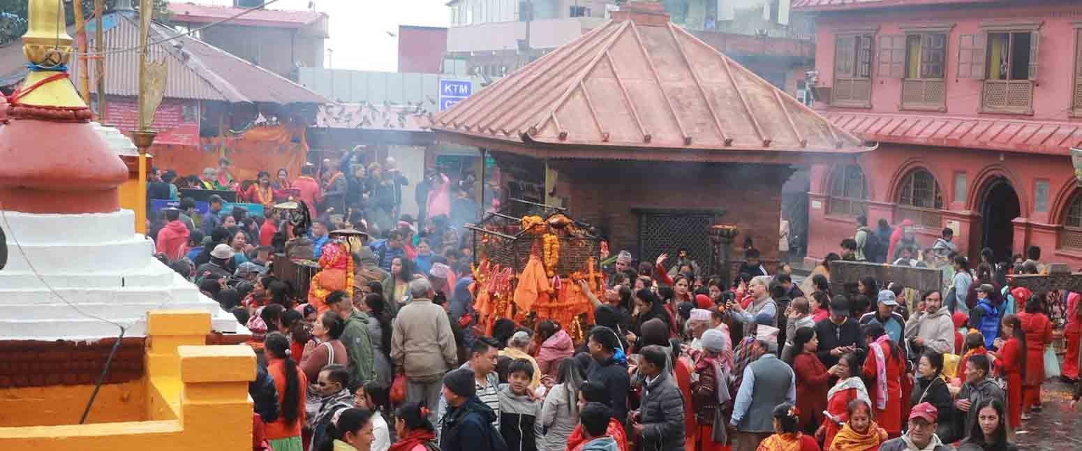 आज हरिबोधिनी एकादशीः काठमाडौंको चाँगुनारायण र बुढानीलकण्ठ मन्दिरमा बिहानैदेखि श्रद्धालुको भीड (तस्बिरहरू)
