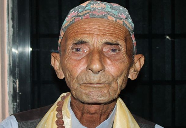 पुर्वप्रधानमन्त्री एवं नेकपा एमालेका अध्यक्ष केपी ओलीलाई पितृ शोक