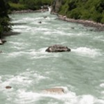 नदीमा बगेकी बालिकाको शकुसल उद्धार