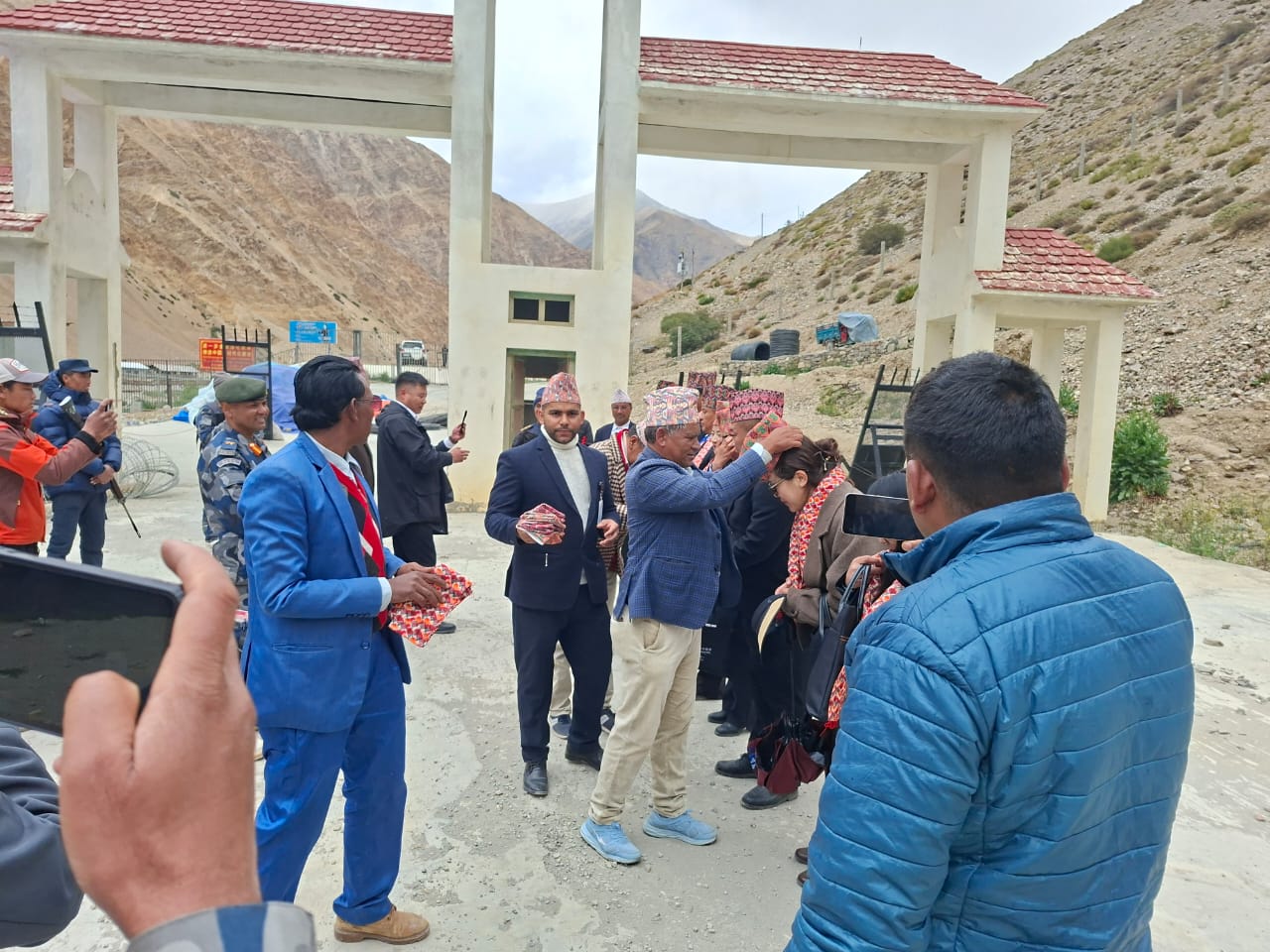 चिनद्धारा हुम्लाको अदानचुलीलाई  सवा ३ करोड सहयोग हस्तान्तरण