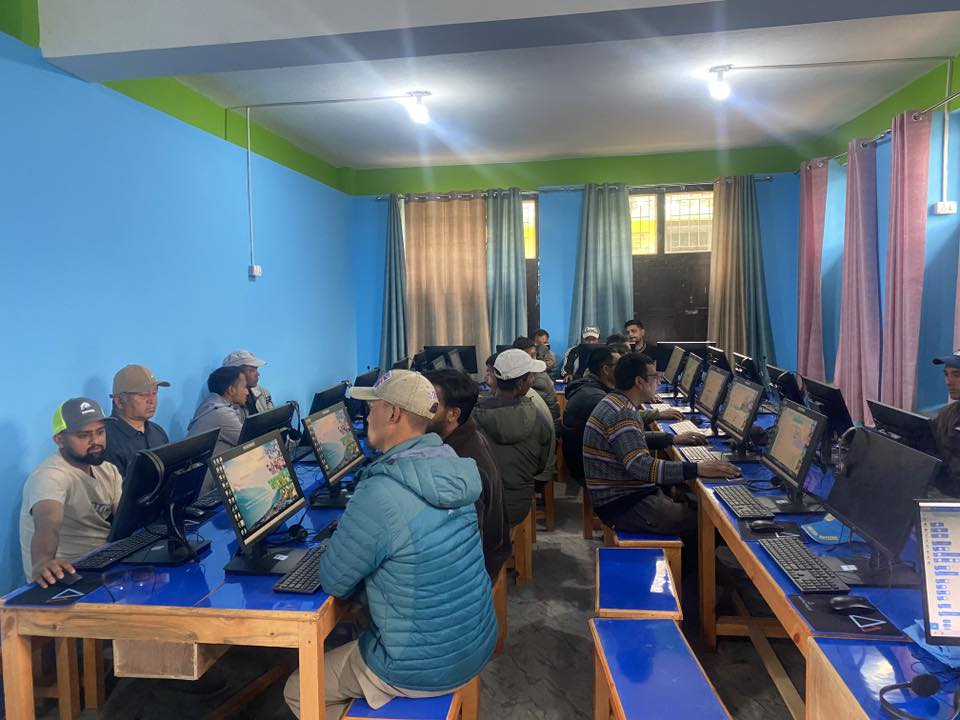 मानसरोवर मा.वि.मा कम्प्युटर ल्याब स्थापना 