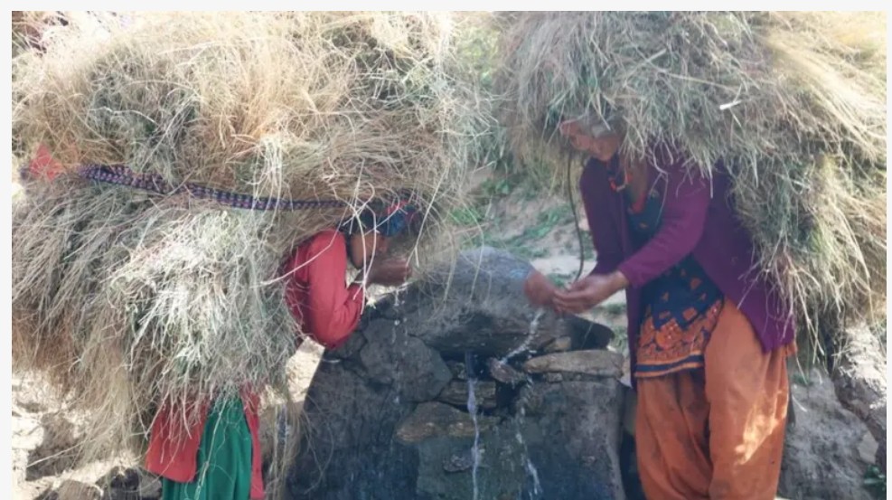 समस्या लुकाएरै खटिन्छन् कर्णालीका महिलाः मुगुमै २ सय ७७ महिलामा पाठेघरसम्बन्धी समस्याले पीडित