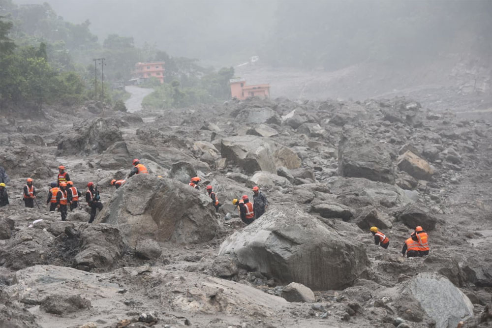 सम्पर्कविहीन हुनेको संख्या रेकर्डमा ४,४७२ पुग्यो