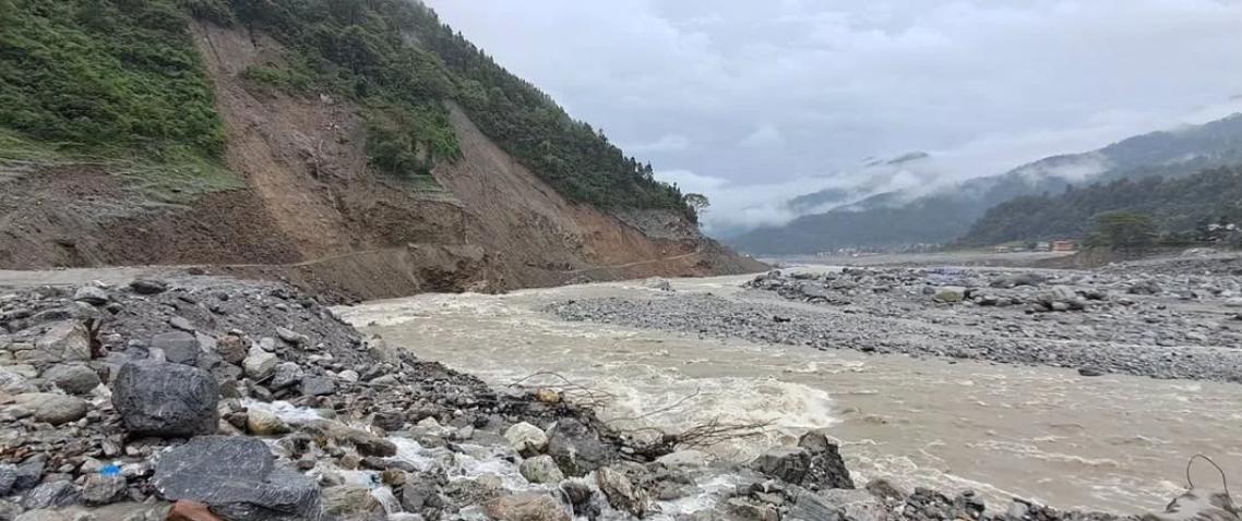 वर्षाले देशभरको जनजीवन प्रभावितः यस्तो छ देशभरको अवस्था 