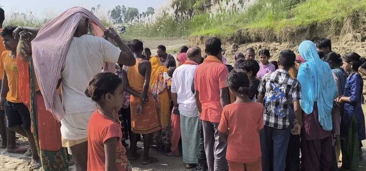 माटोको ढिस्कोमा पुरिएर सर्लाहीमा ४ जनाको मृत्यु