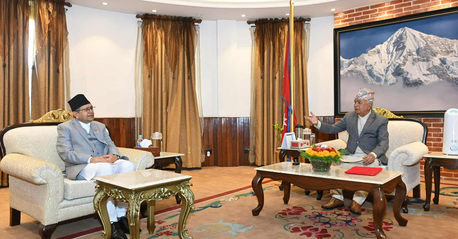 पछिल्लो अवस्था बारे राष्ट्रपति र सभामुखबीच भेटवार्ता