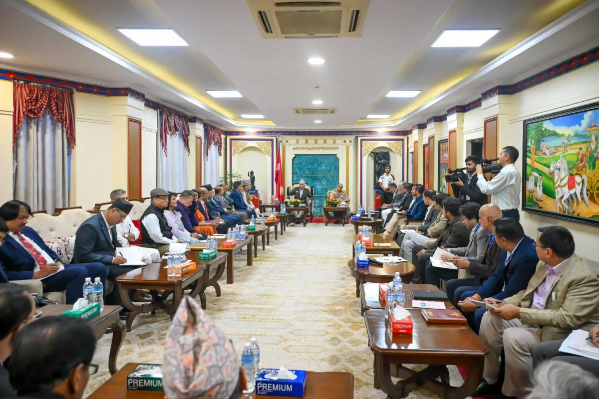 चुनावमा जान दलका नेतालाई प्रधानमन्त्री कार्कीको आग्रह