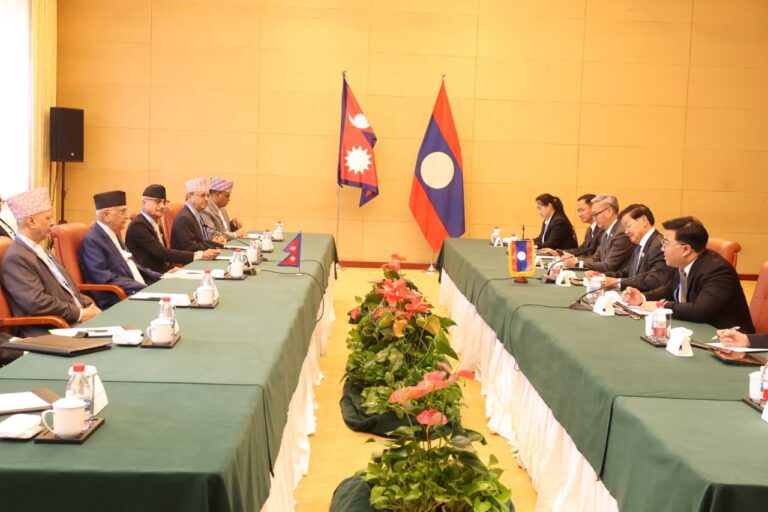 प्रधानमन्त्री ओली र लाओ जनप्रजातान्त्रिक गणतन्त्रका राष्ट्रपतिसुसौलिथ बीच भेटवार्ता