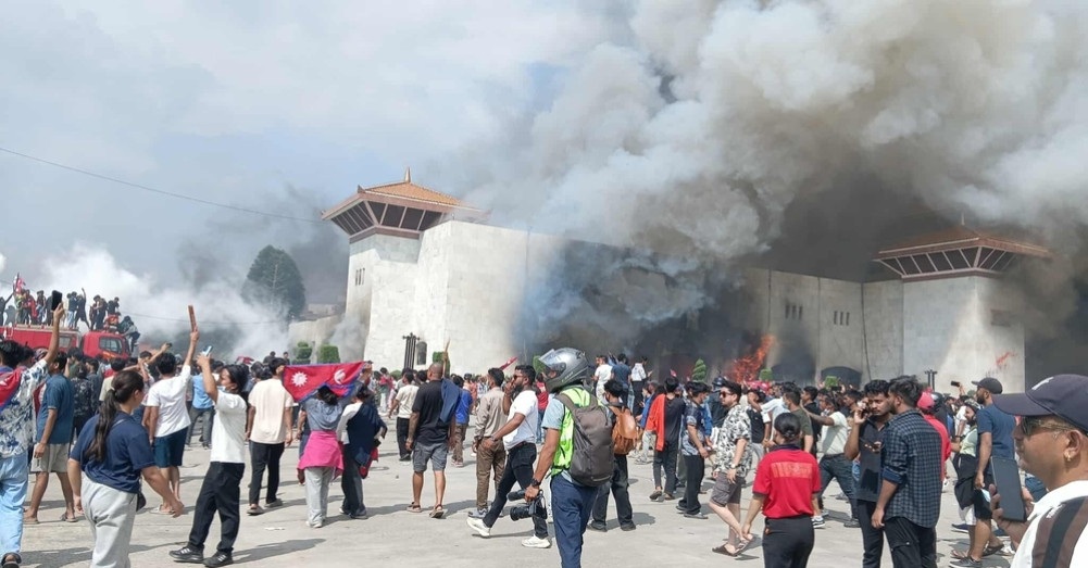 जेनजी भोलि वार्तामा बस्नेः आन्दोलनका नाममा हुने लुटपाट अस्वीकार्य