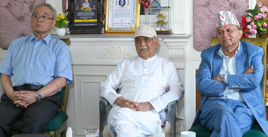 एमाले कार्यदल प्रतिवेदनः सदस्य सचिवको मस्यौदामा संयोजकको ३९ पृष्ठको नयाँ प्रतिवेदन 