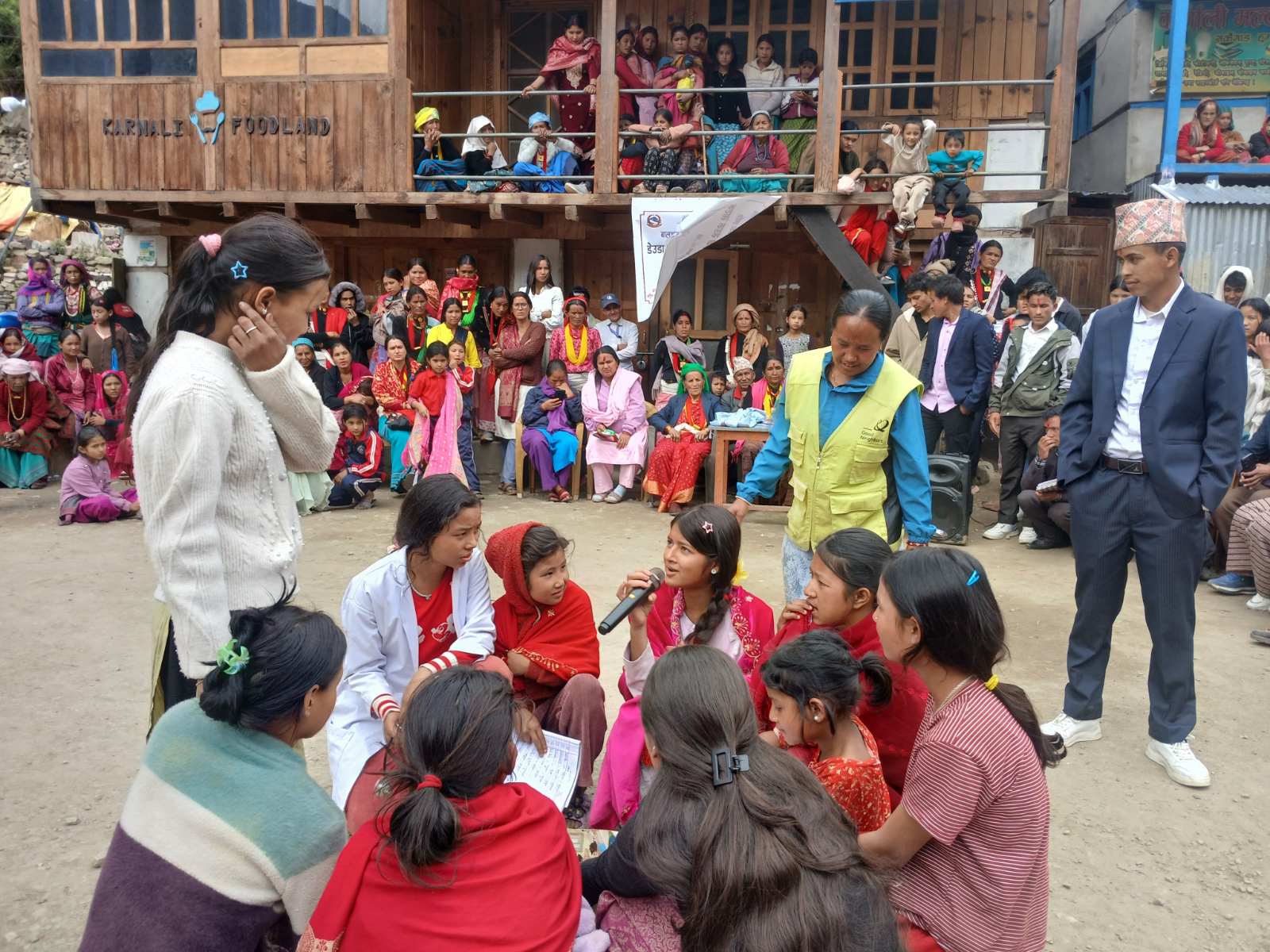 street-drama-1778079436.jpg